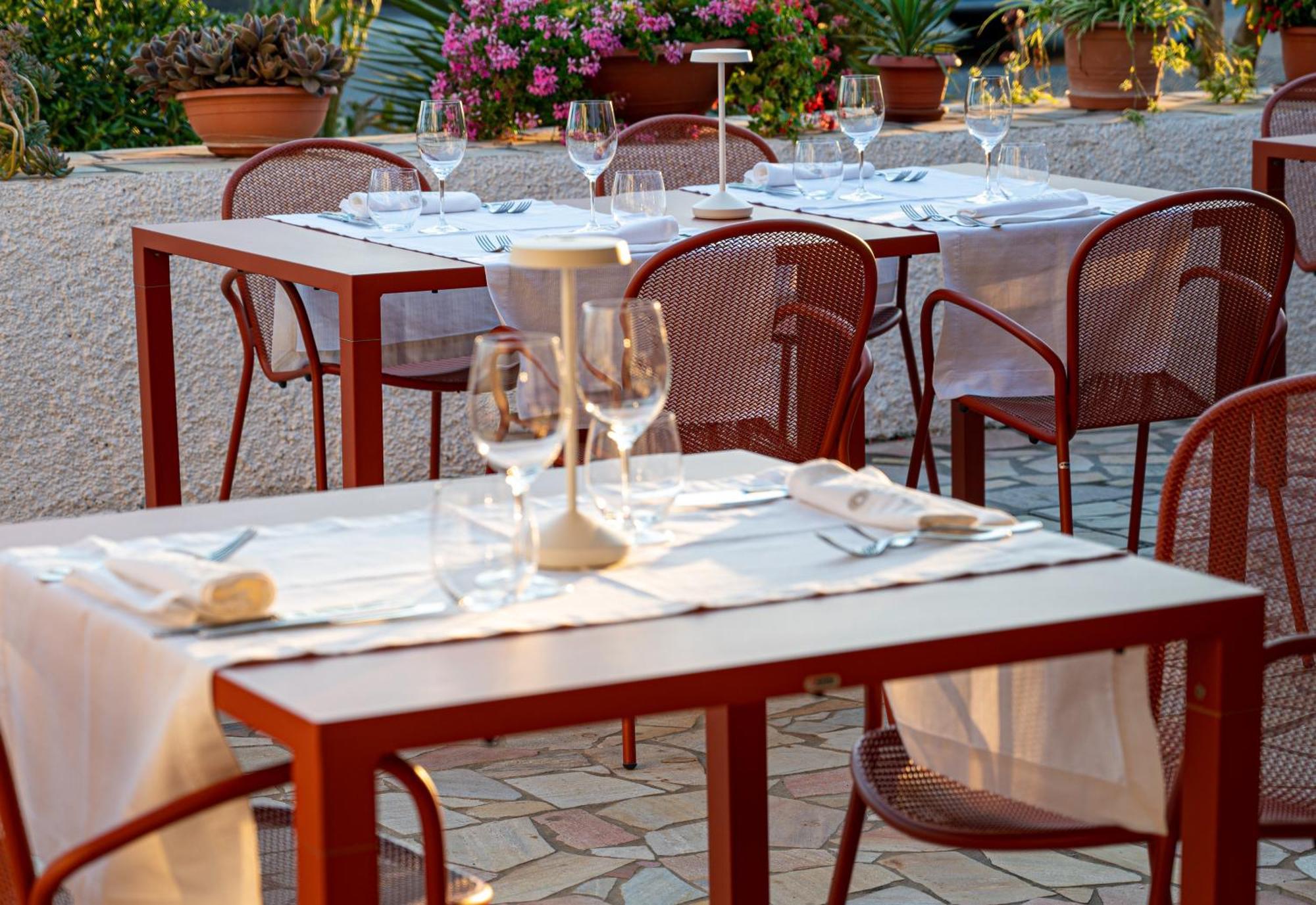 Hotel Garden Praia a Mare Exterior photo