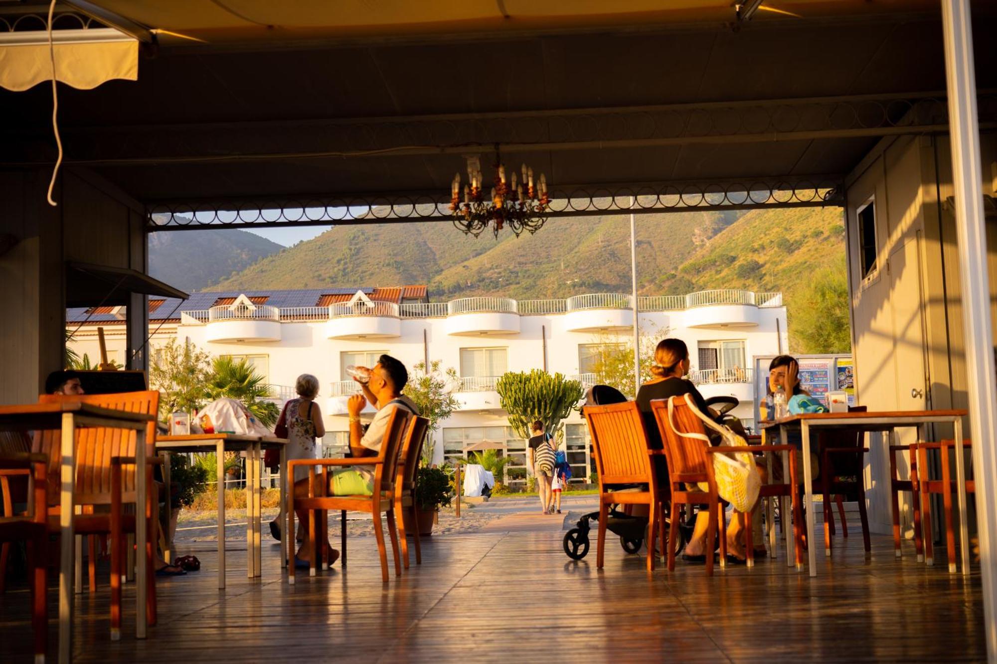 Hotel Garden Praia a Mare Exterior photo