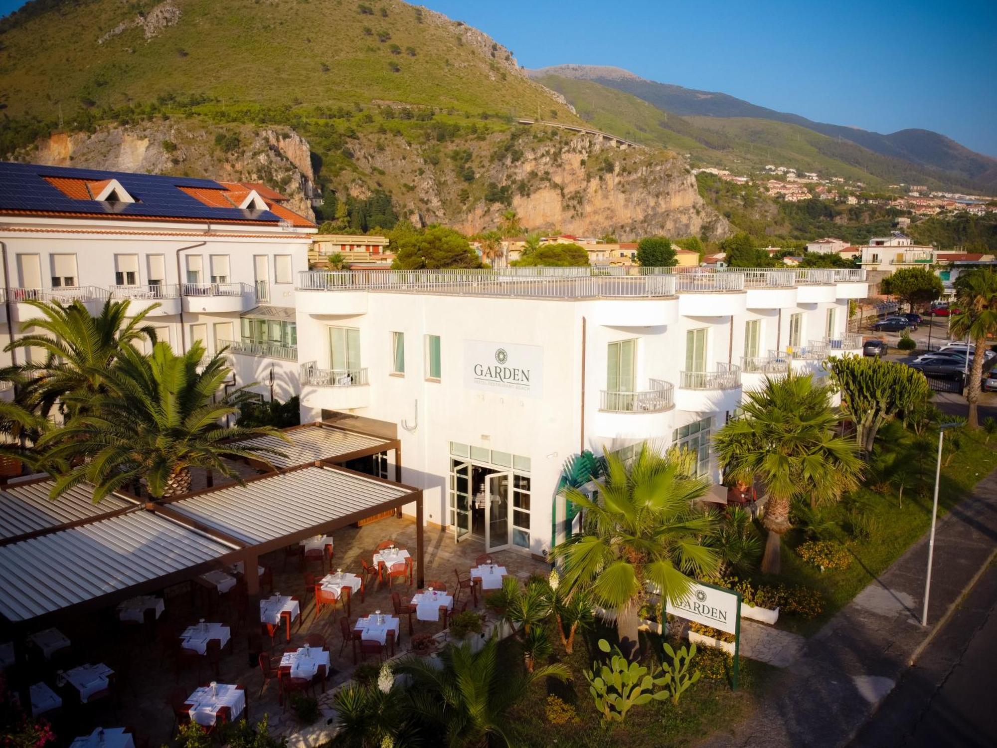 Hotel Garden Praia a Mare Exterior photo