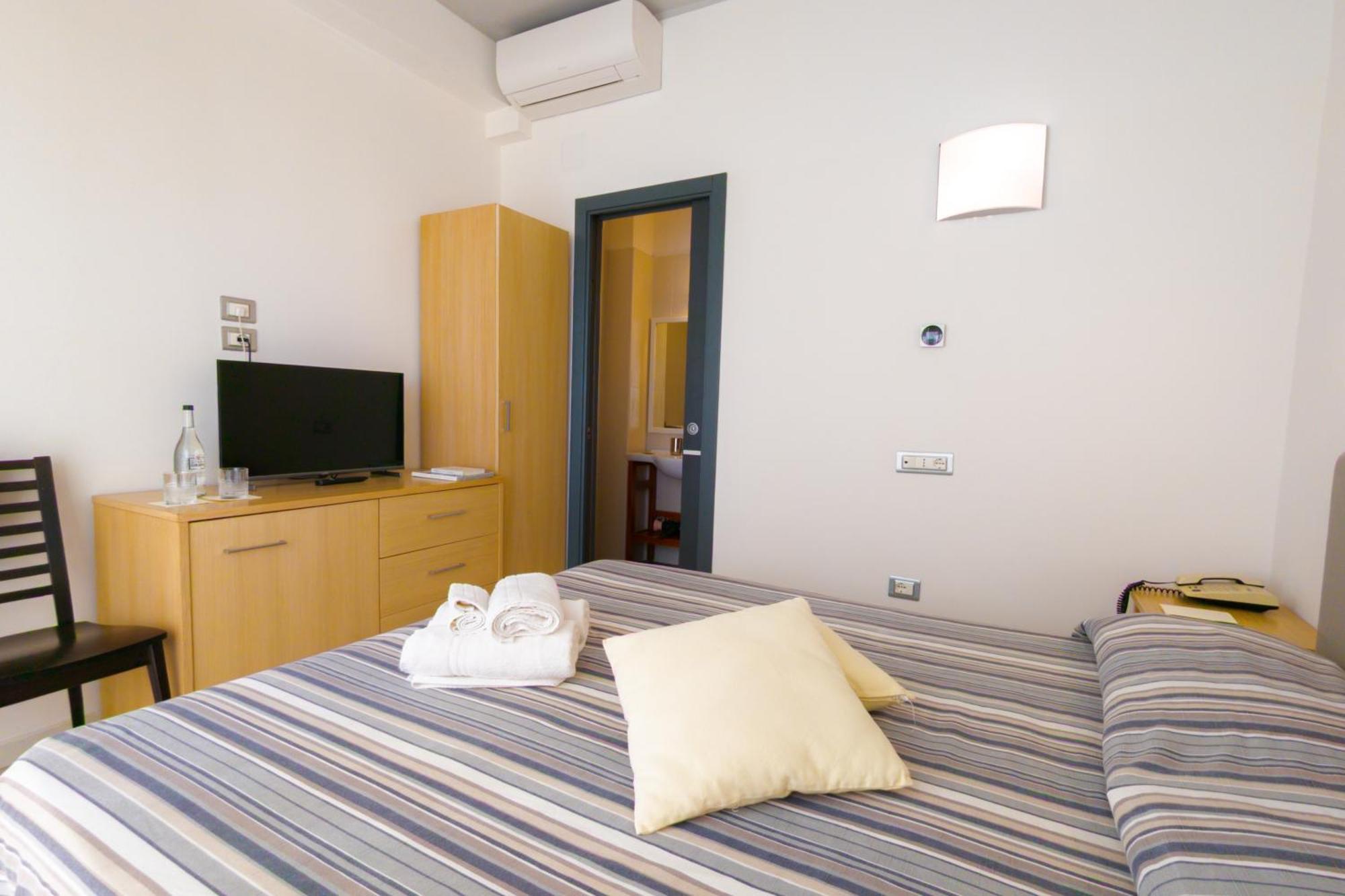Hotel Garden Praia a Mare Exterior photo
