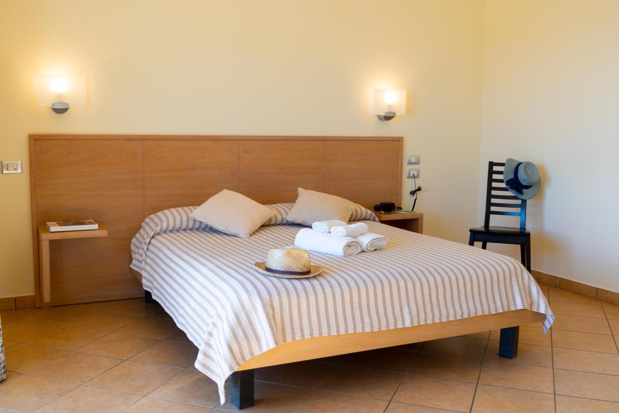 Hotel Garden Praia a Mare Exterior photo